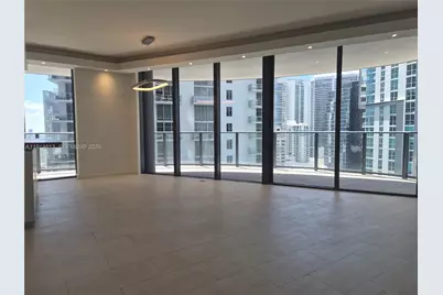 1000 Brickell Plz #2101, Miami, FL 33131 - Photo 77