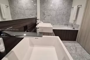 1000 Brickell Plaza, Miami, FL 33131 - Photo 15