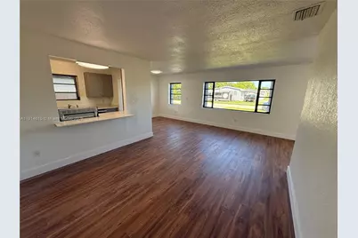 1430 NW 176th Ter, Miami Gardens, FL 33169 - Photo 3