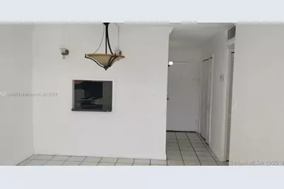 801 NW 47th Ave #412W, Miami, FL 33126 - Photo 5