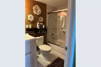 9360 Sunrise Lakes Blvd #302, Sunrise, FL 33322 - Photo 5