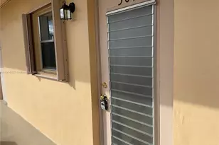 251 Berkley Rd, Hollywood, FL 33024 - Photo 9