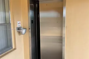 251 Berkley Rd, Hollywood, FL 33024 - Photo 25