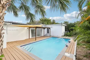 12630 NE Miami Pl, North Miami, FL 33161 - Photo 63