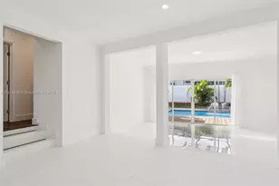 12630 NE Miami Pl, North Miami, FL 33161 - Photo 21