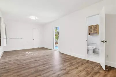 12630 NE Miami Pl, North Miami, FL 33161 - Photo 27