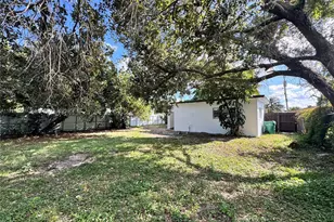 2381 NW 153rd St, Miami Gardens, FL 33054 - Photo 15