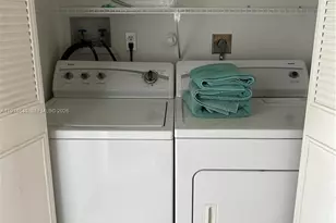 469 Long Bow Ct, Royal Palm Beach, FL 33411 - Photo 9