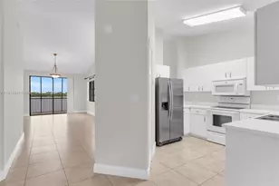 15563 N Miami Lakeway N, Miami Lakes, FL 33014 - Photo 9