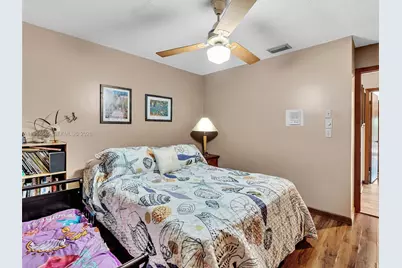 7390 NW 49th St, Lauderhill, FL 33319 - Photo 33