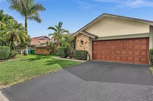 7390 NW 49th St, Lauderhill, FL 33319 - Photo 29