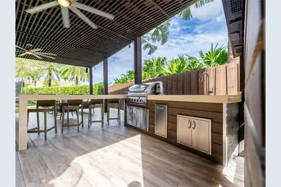 8777 NW 102nd Ct, Doral, FL 33178 - Photo 13