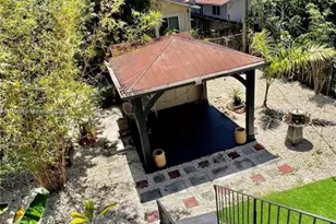 3520 SW 25th St, Miami, FL 33133 - Photo 39