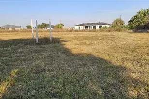 1427 NE 20 Th, Cape Coral, FL 33909 - Photo 1