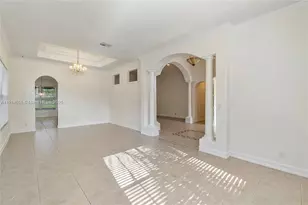 7009 NW 113th Ave, Parkland, FL 33076 - Photo 9