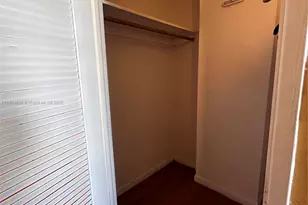 19390 Collins Ave, Sunny Isles Beach, FL 33160 - Photo 13