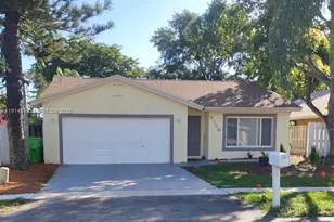 9330 NW 53rd Ct, Sunrise, FL 33351 - Photo 17