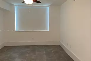 31 SE 5th St, Miami, FL 33131 - Photo 15