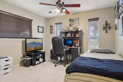 10941 NW 18th St, Pembroke Pines, FL 33026 - Photo 31