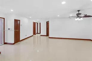 21054 SW 126th Ct, Miami, FL 33177 - Photo 9