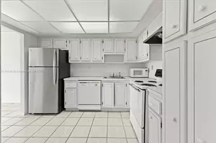 18011 Biscayne Blvd *boat Slip*, Aventura, FL 33160 - Photo 7