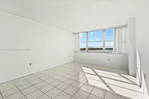 18011 Biscayne Blvd *boat Slip*, Aventura, FL 33160 - Photo 13