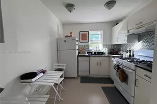 1033 Lenox Ave., Miami Beach, FL 33139 - Photo 13