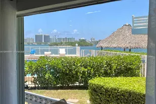 2700 NE 135th St, North Miami, FL 33181 - Photo 7