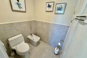 2015 NE 120th Rd, North Miami, FL 33181 - Photo 51