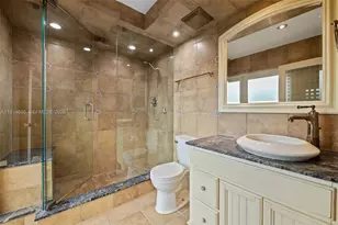 2015 NE 120th Rd, North Miami, FL 33181 - Photo 41