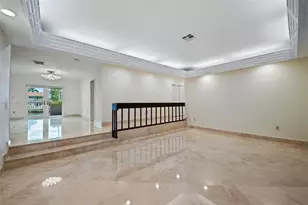 2015 NE 120th Rd, North Miami, FL 33181 - Photo 13