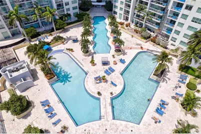 253 NE 2nd St #2003, Miami, FL 33132 - Photo 13