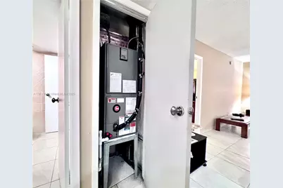 3475 N Country Club Dr #610, Aventura, FL 33180 - Photo 11