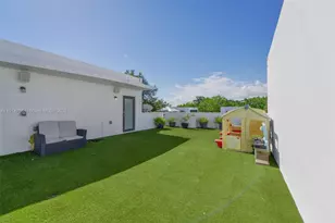 3318 Day Ave, Miami, FL 33133 - Photo 39