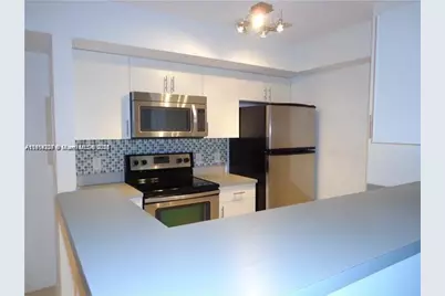 777 SW 111th Way #104, Pembroke Pines, FL 33025 - Photo 5