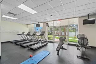 3001 S Ocean Dr, Hollywood, FL 33019 - Photo 29