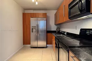 3001 S Ocean Dr, Hollywood, FL 33019 - Photo 9