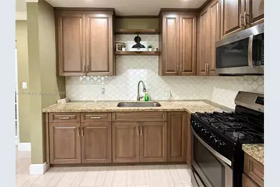610 NW 17th St, Homestead, FL 33030 - Photo 11
