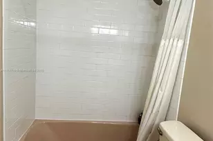 610 NW 17th St, Homestead, FL 33030 - Photo 13