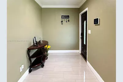 610 NW 17th St, Homestead, FL 33030 - Photo 7