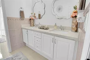 20270 NW 4 St, Pembroke Pines, FL 33029 - Photo 19