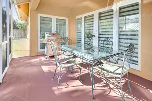 20270 NW 4 St, Pembroke Pines, FL 33029 - Photo 25