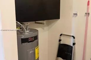 3634 NW 83rd Ln, Sunrise, FL 33351 - Photo 17