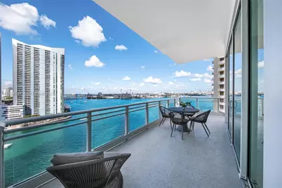 900 Brickell Key Blvd #1403, Miami, FL 33131 - Photo 19
