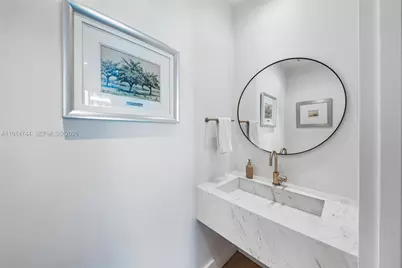 900 Brickell Key Blvd #1403, Miami, FL 33131 - Photo 27