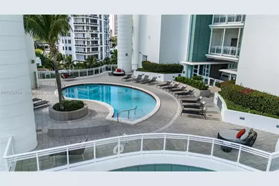 900 Brickell Key Blvd #1403, Miami, FL 33131 - Photo 31