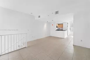 8041 Harding Ave, Miami Beach, FL 33141 - Photo 5