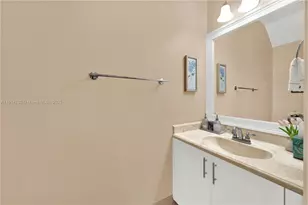 3752 San Simeon Cir, Weston, FL 33331 - Photo 13