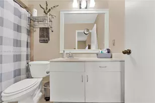 3752 San Simeon Cir, Weston, FL 33331 - Photo 21