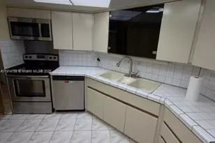 300 Three Islands Boulevard, Hallandale Beach, FL 33009 - Photo 19